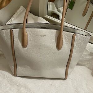 KATE SPADE - white Caroline lane forester tote- NWT